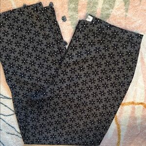 Women’s David Brooks Black Trousers with Elegant Pattern. Size 14.